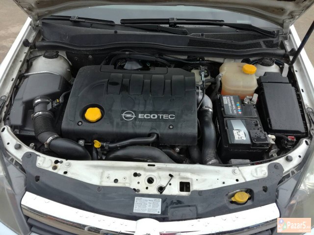 Se Prodavati Opel Astra