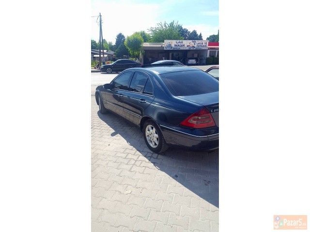  Prodavam Mercedes C200