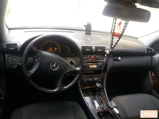  Prodavam Mercedes C200