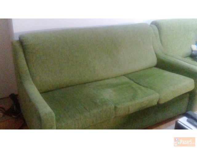 Гарнитура за седење (поволно)