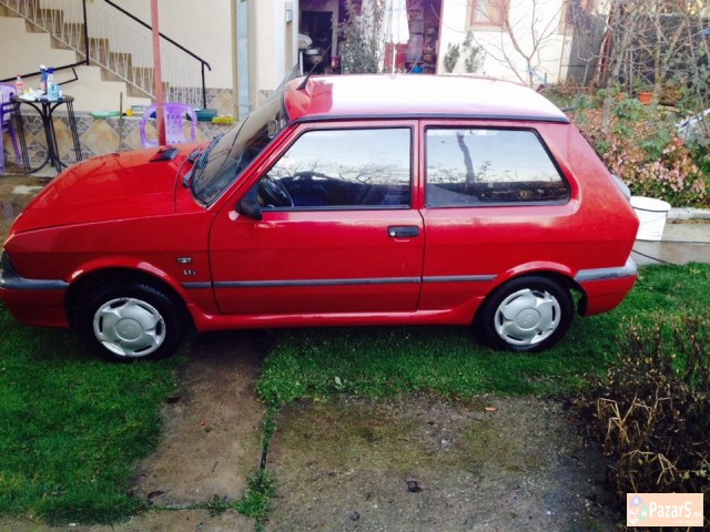 Yugo Koral In L Pezo Motor 2008