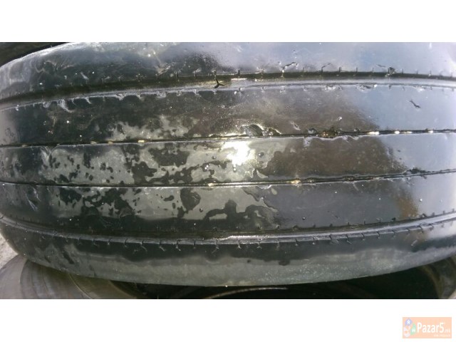 Gumi 235/75r17,5