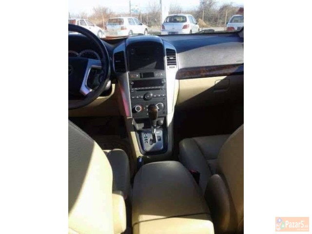 Се продава Chevrolet Captiva