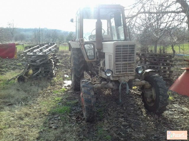 Se Prodava Traktor Belarus