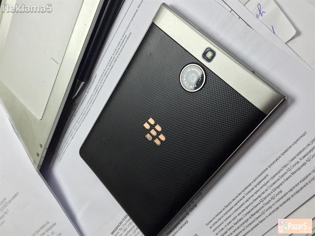 Blackberry Passport Silver Edition 