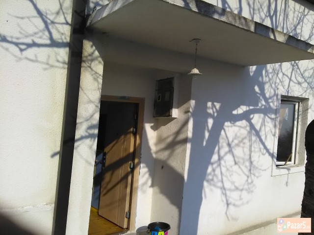 Itno Se Prodava Kuka Vo Selo Bulacani 