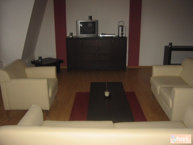 СЕ ПРОДАВА СТАН ВО ЦРНИЧЕ 118М2