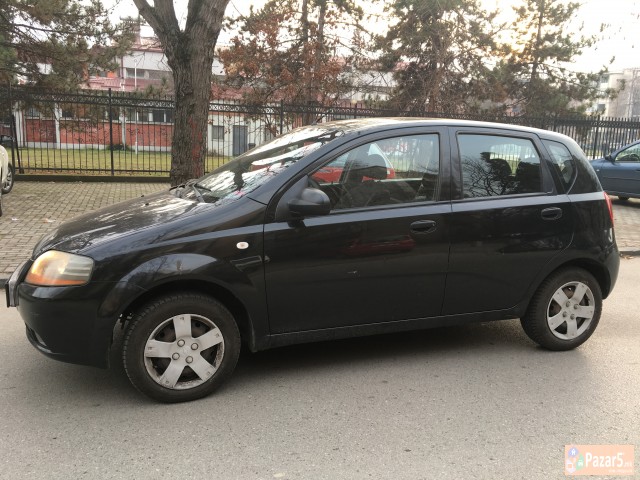 Chevrolet Aveo се продава