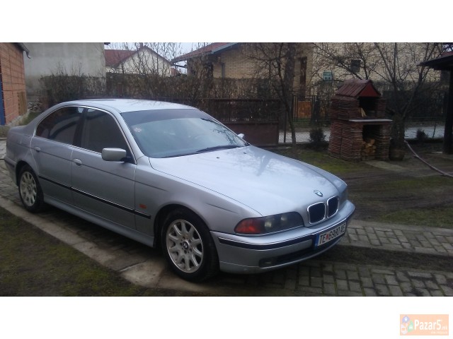 Bmw 525 Tds Top Reg Cela God Zamena