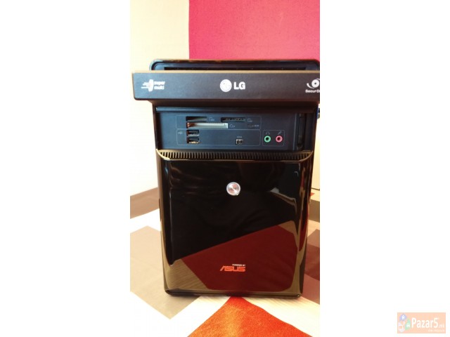 2 КОМПЈУТЕРА + 2 МОНИТОРА