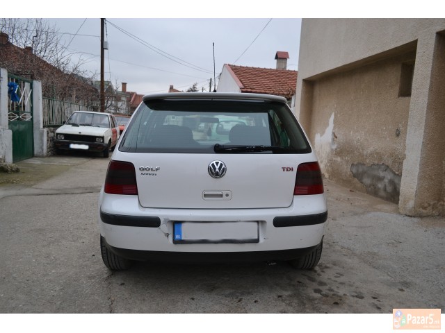 Se Prodava Golf 4