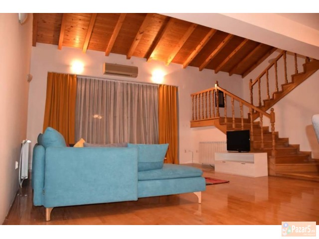 Издавам,продавам екстра стан во Црниче