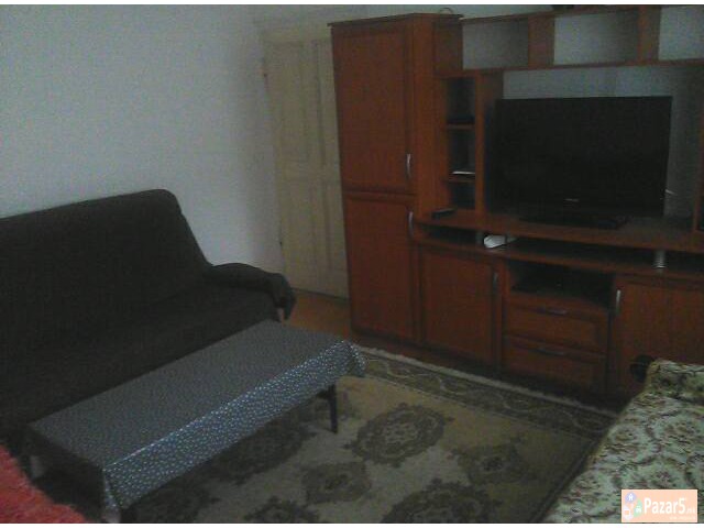 Se Izdava Soba Za Prenocuvaliste