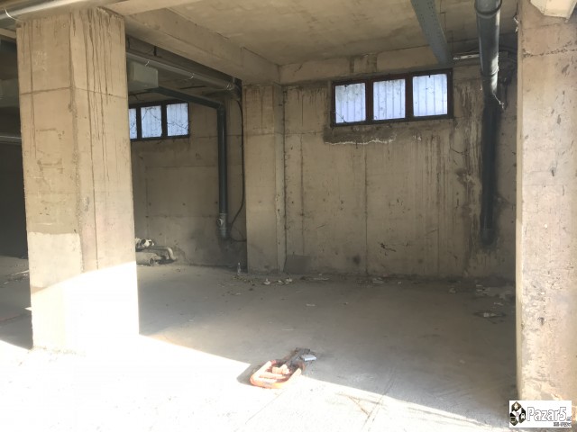 Се продаваат 14 паркинг места во сутеренска гаража