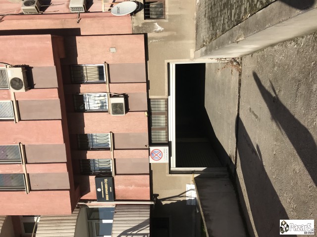 Се продаваат 14 паркинг места во сутеренска гаража