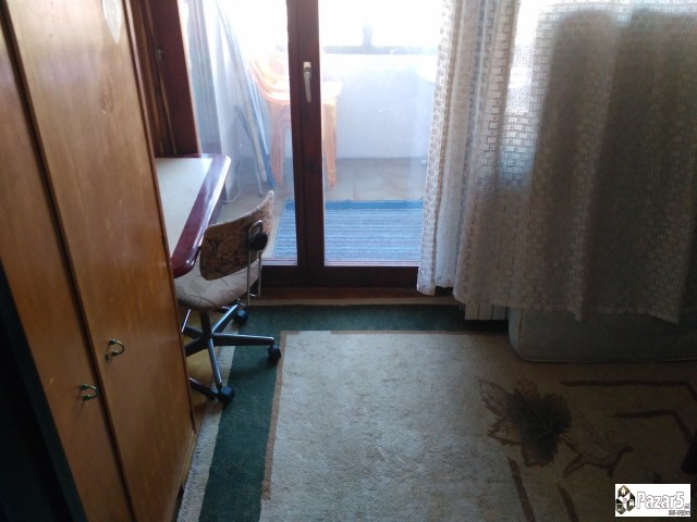 Издавам стан во Капиштец 