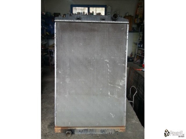 Kamionski Ladilnik Iveco Stralis