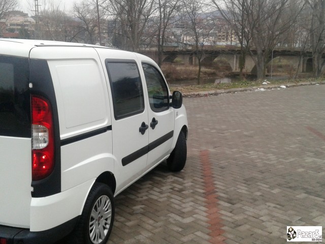 Fiat Doblo 1.9 M-jet Cargo Model Tovarno