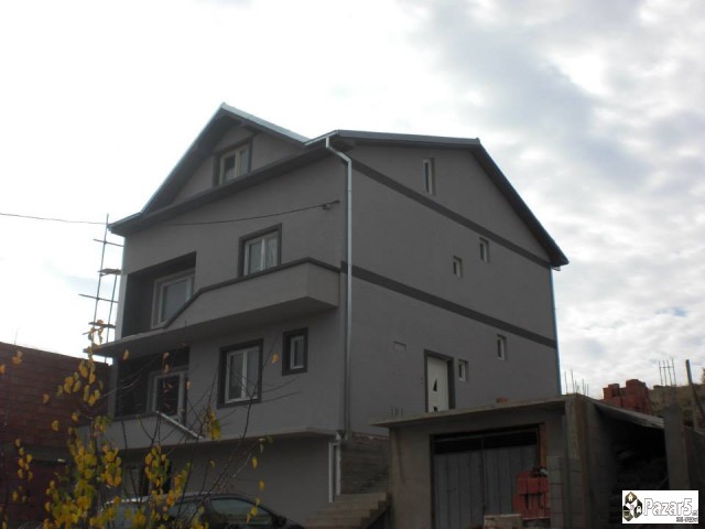 Se Prodava Kuka Vo Nas.zelen Rid