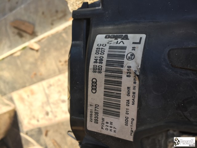 Farovi Audi A4 B6 2000-2004