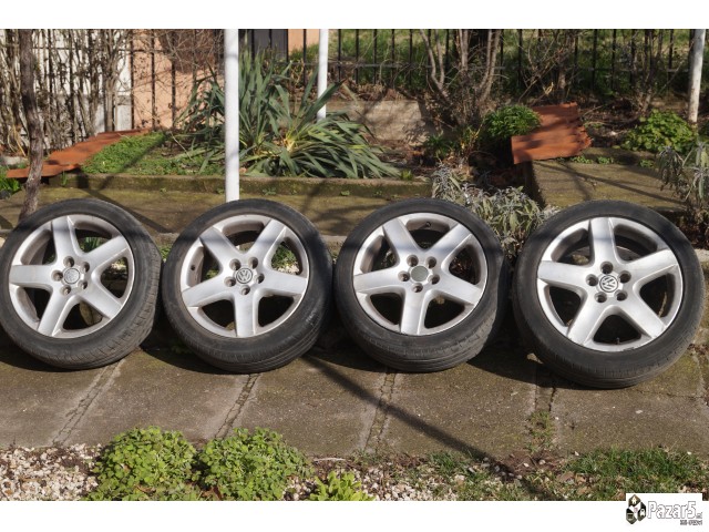 Продавам/менувам