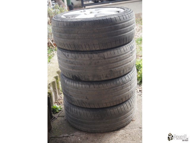 Продавам/менувам