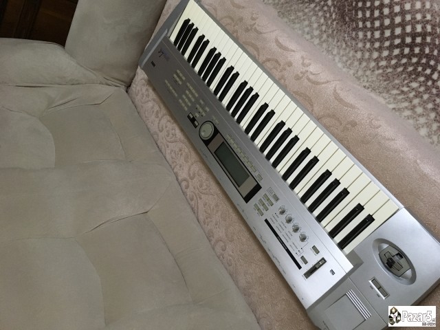 Korg Le