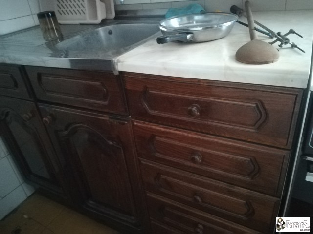 Се продаваат кујнски елементи