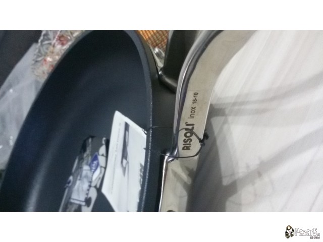 Prodavam Profesionalna Italijanska Tava Za Ugostit