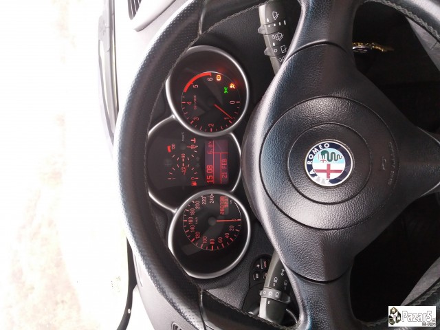 Alfa Romeo 147jtd Moze Zamena