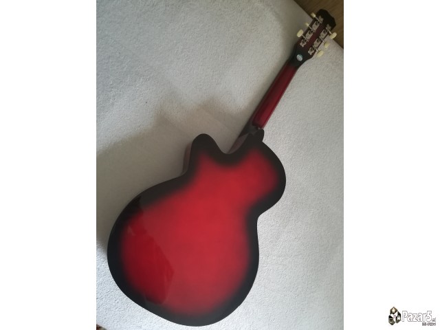 Novi Akusticni Gitari / Gitara