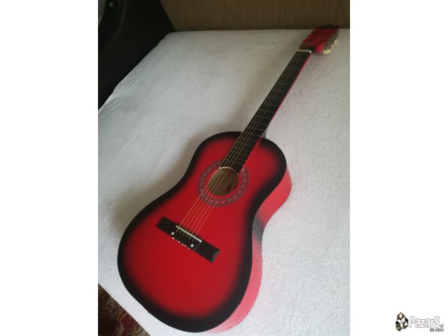 Akusticni Gitari Novi