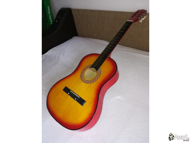 Akusticni Gitari Novi