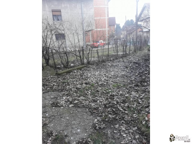 Kuka I Dvorno Mesto 272m2 Vo Kicevo