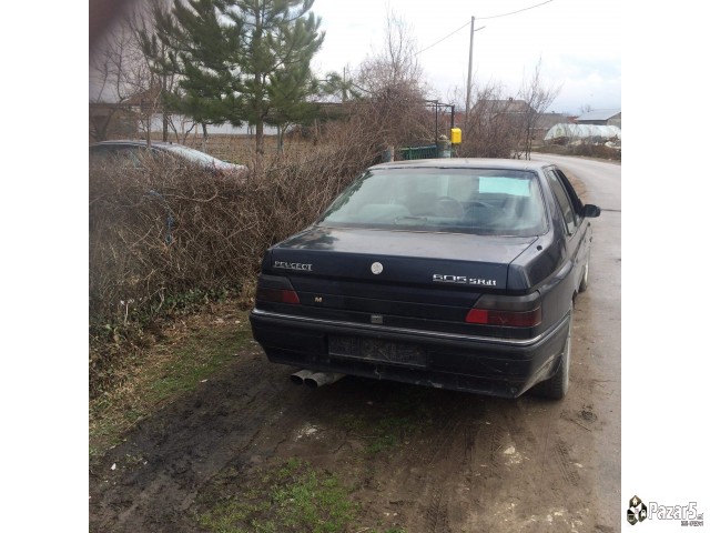 Peugeot 605 