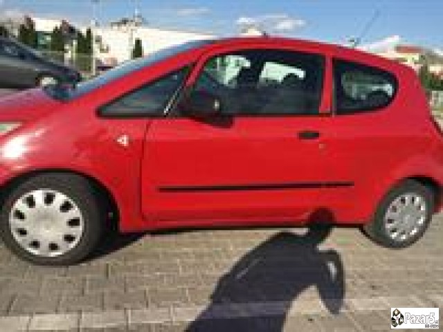 Се продава Mitsubishi Colt