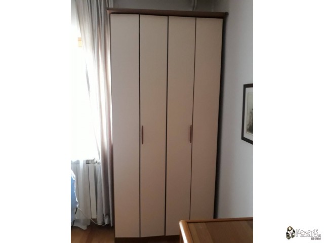 Plakari, Natkasni I Komoda Za Spalna Soba