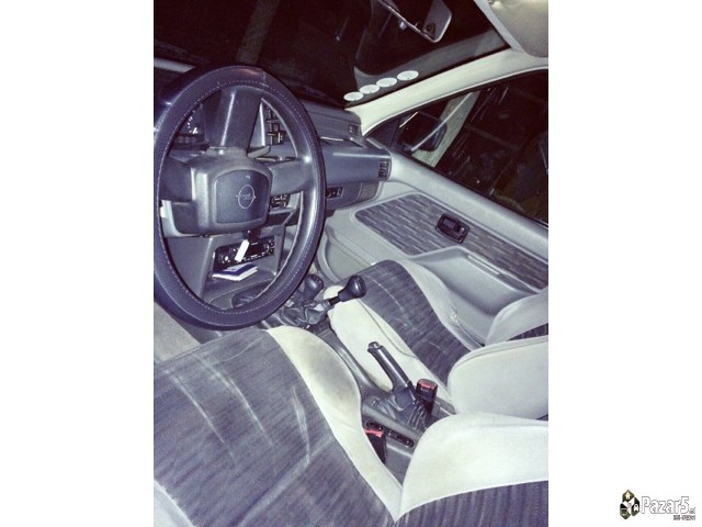 Се продава Економичен ЏИП