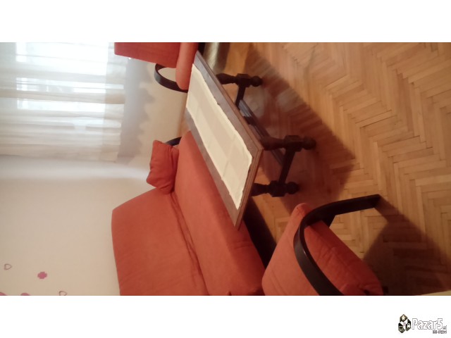 Издавам двособен стан во Кисела Вода