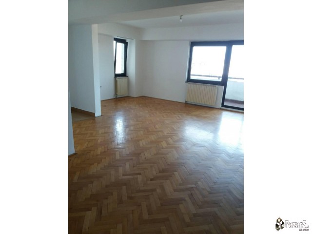 Стан во Порта Влае