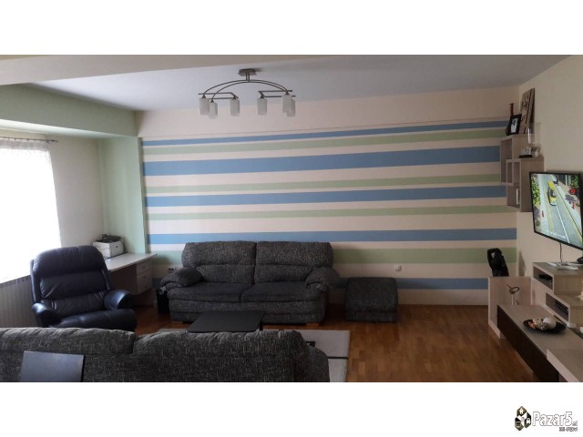 Odlicen Stan Pozadi Univerzalna