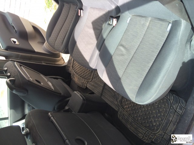 Renault Grand Scenic Extra...moze Zamena