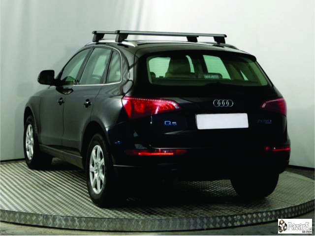 СЕ ПРОДАВА Audi  Q5 Tdi Quatro