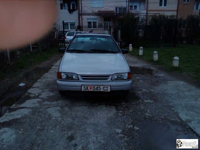 Hitno Prodavam Hyundai Poni