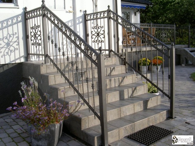 Izrabotki Od Kovano I Obicno Zelezo