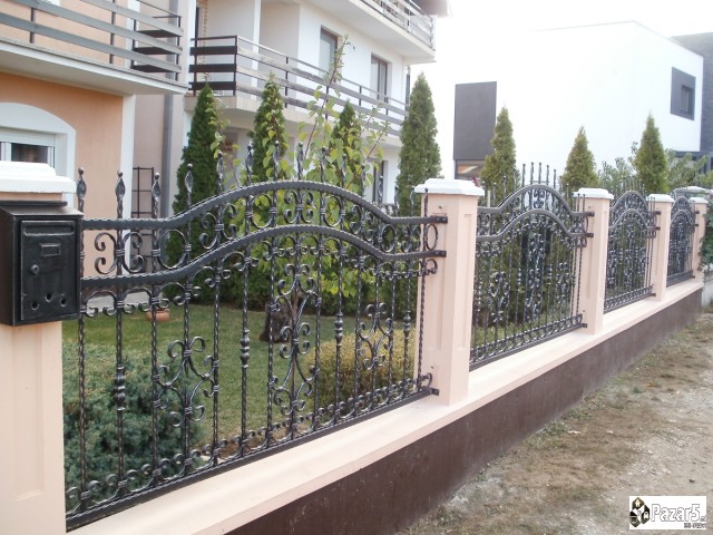 Izrabotki Od Kovano I Obicno Zelezo