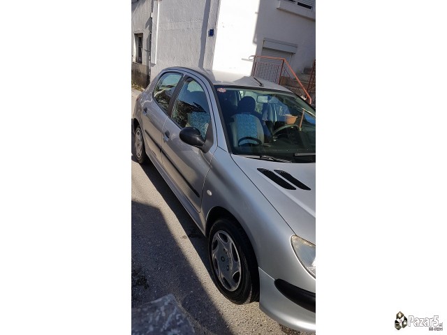 Prodavam Peugeot 206 1.9 D Registrirana Do 27.07.2