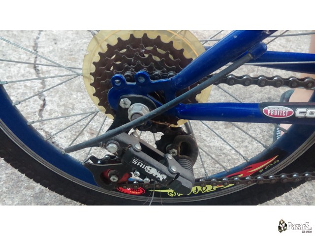 продавам детски велосипед 20'