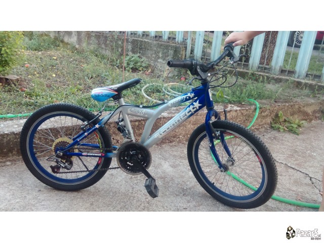 продавам детски велосипед 20'