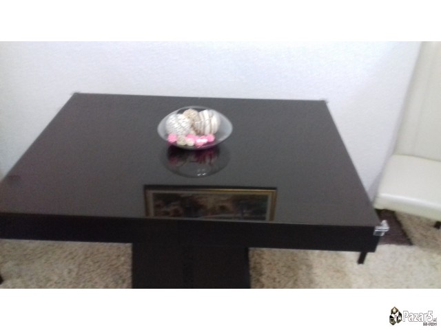 Trpezariska Masa I Stolici